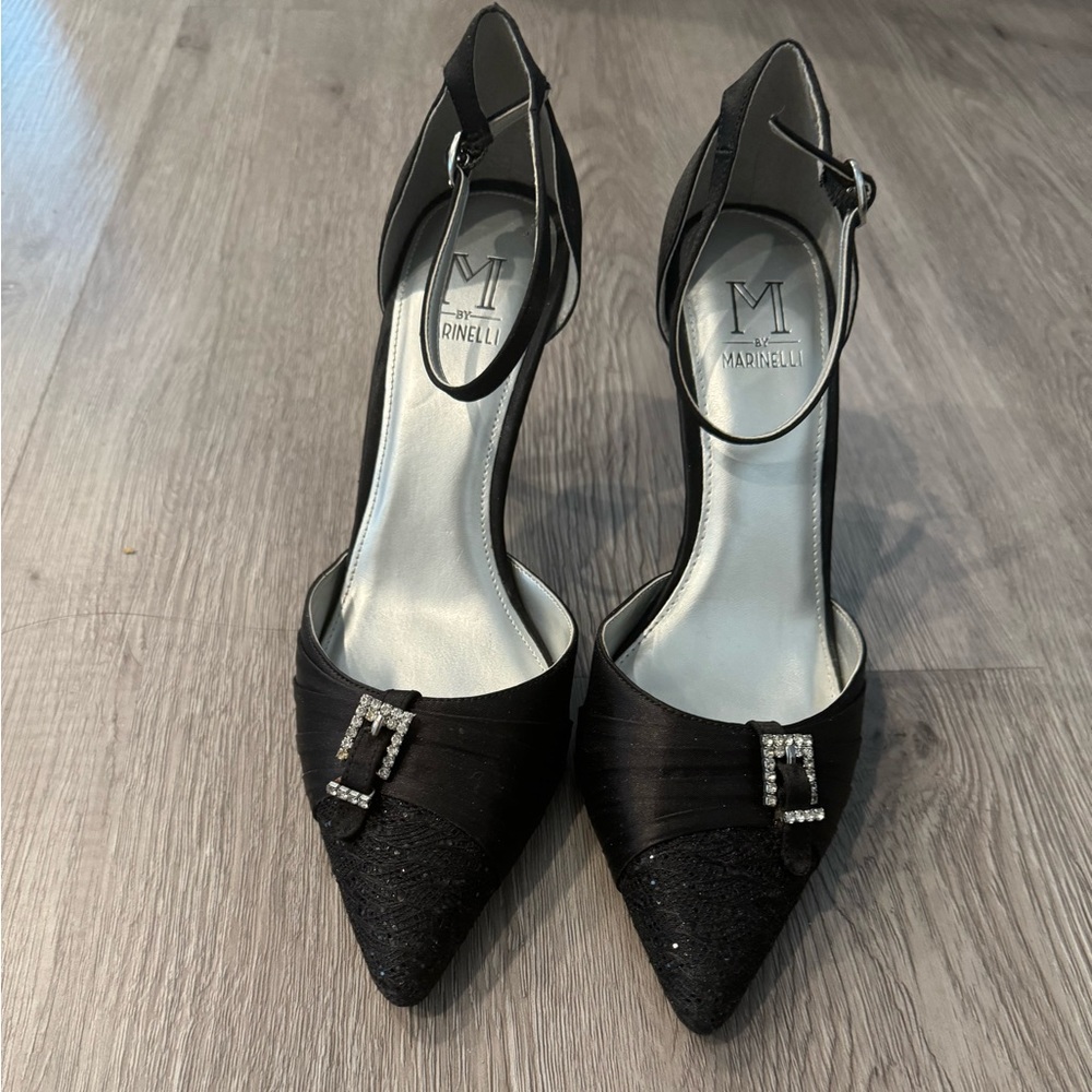 Marinelli black sparkly satin vintage pumps Size 8